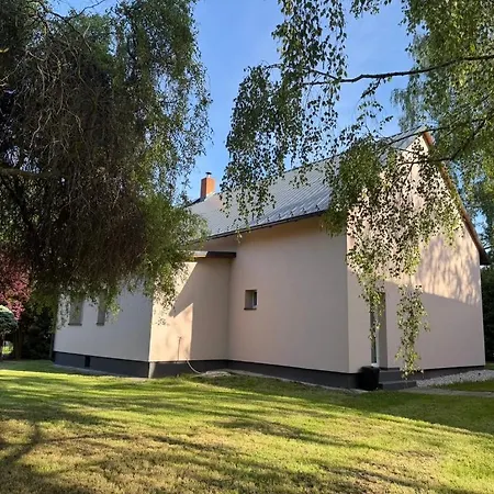 Feriehus Nesthome Family House Mosnov Airport *